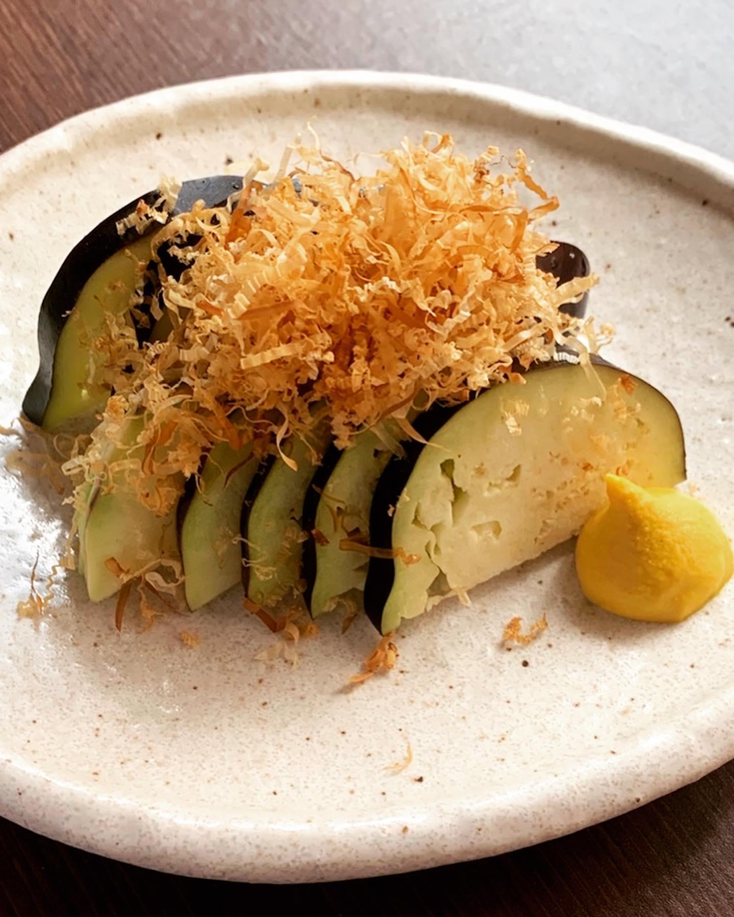 【水茄子のお刺身】外苑前で美味しいおつまみが味わえる居酒屋と言えば!≪ひごの屋外苑前店≫